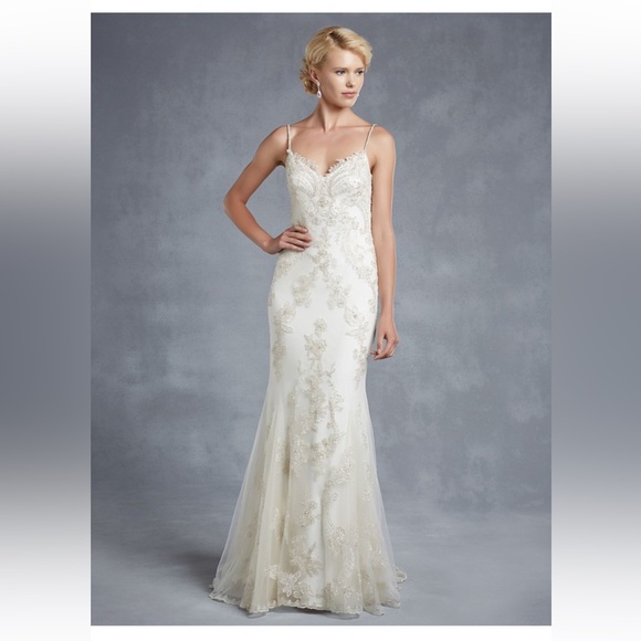 *Never Worn* Enzoani-Henley beaded mermaid gown - Picture 3 of 4